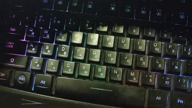 как используют клавиатуру разные типы людей (в том числе и персонажей):(в описание загляни) смотреть онлайн