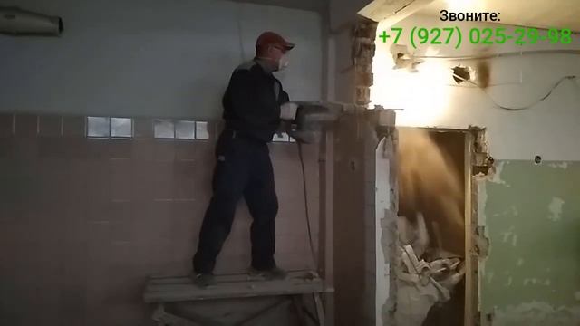 Ломаем стены из кирпича в подвале 800 кв.м. смотреть онлайн