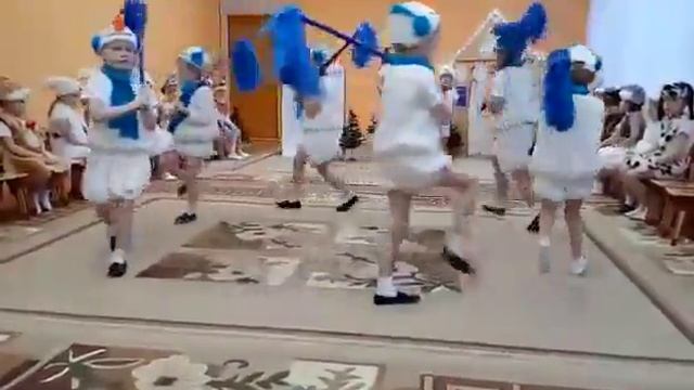 танец снеговиков смотреть онлайн
