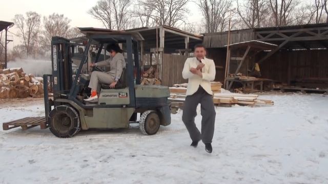 Большой Камень Gangnam style`s смотреть онлайн