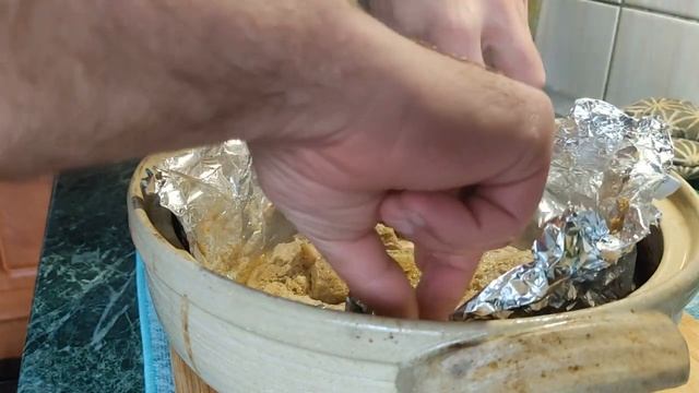 Кухня (Свиная корейка в фольге ) смотреть онлайн