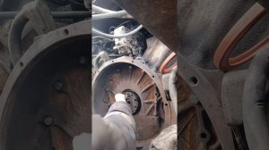 Замена сальника коленвала ЯМЗ-236