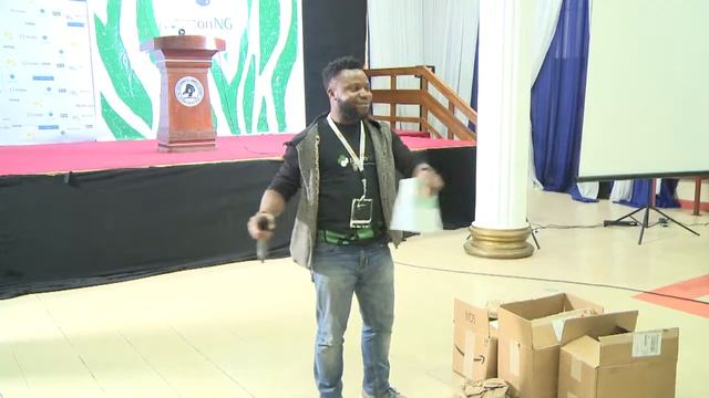 Two Scoops of Django Book Presentation - Eyitemi Egbejule смотреть онлайн