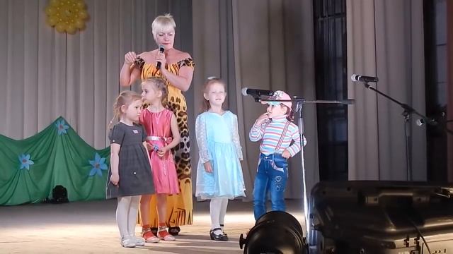 Омутнинск. Праздник в День защиты детей смотреть онлайн