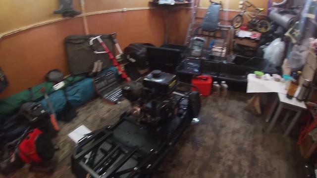 Лед подломился.Утопил буксировщик 