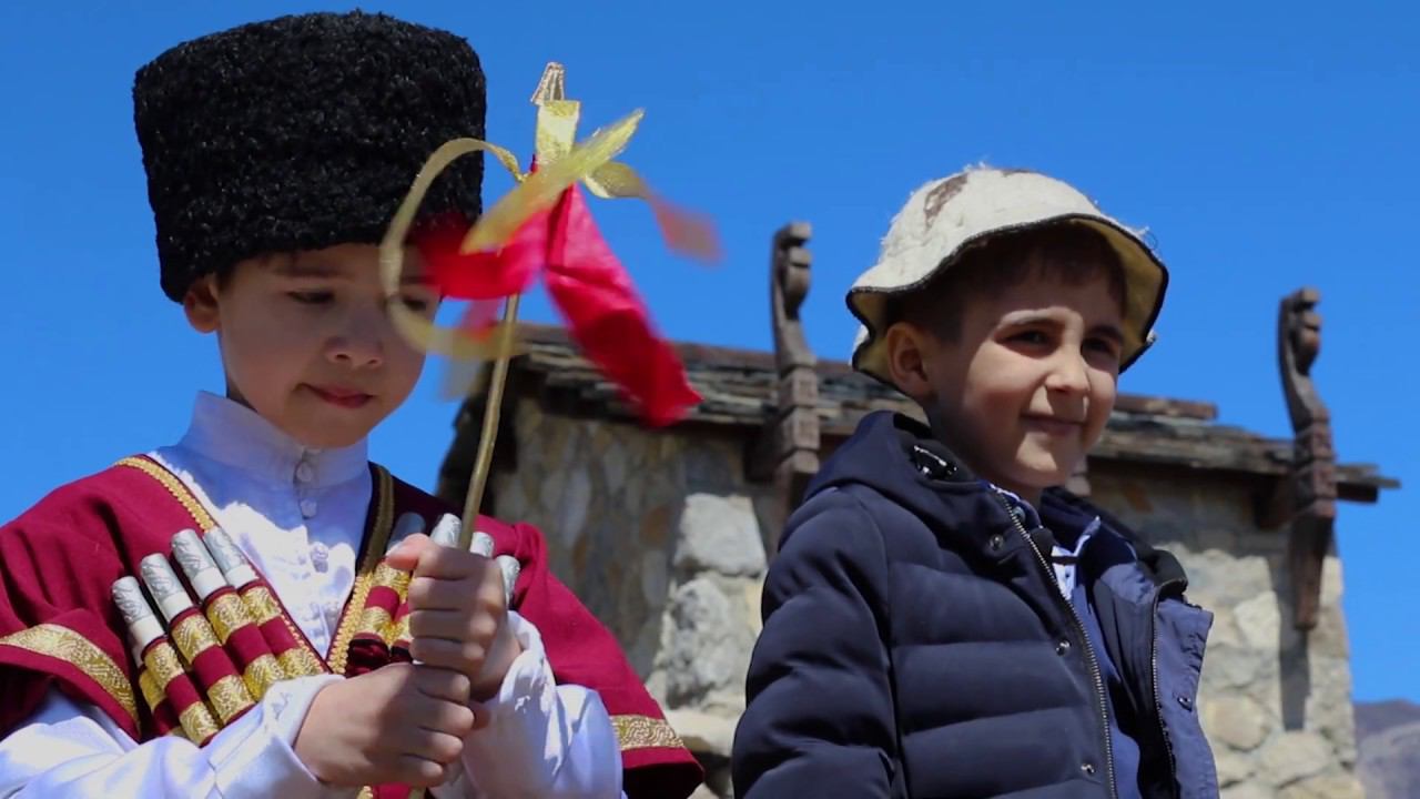 Мидис ЦАУАГГАГ - праздник перехода мальчика в статус мужчины смотреть онлайн