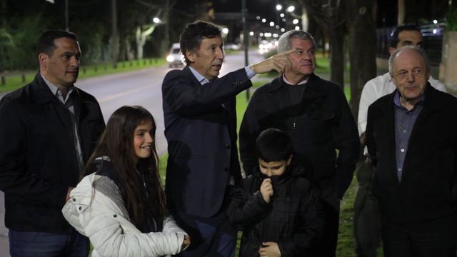 SAN ISIDRO: DIEGO PALMA MÁS ILUMINADA CON LAS NUEVAS LUCES LED смотреть онлайн
