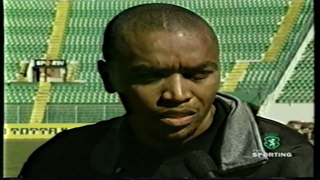 Entrevista a Vinícius (Sporting) a 05/02/1999 смотреть онлайн