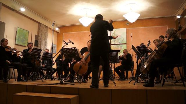 Олександр Левкович. Фантоми минулого. Концерт для віолончелі та струнних. I частина смотреть онлайн