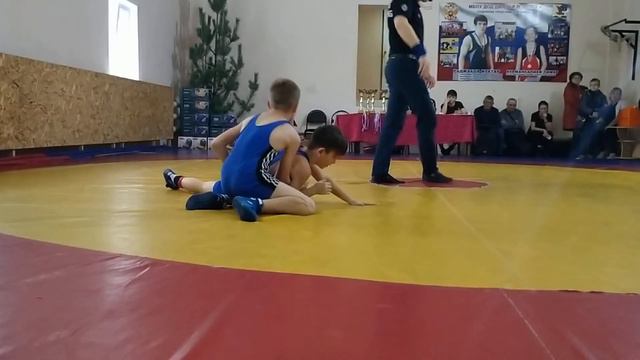 31кг.(утешение)р.п.Озинки 29.12.2022г.Турнир посвящённый основателю ГРБ Кудрявцеву А.В. смотреть онлайн