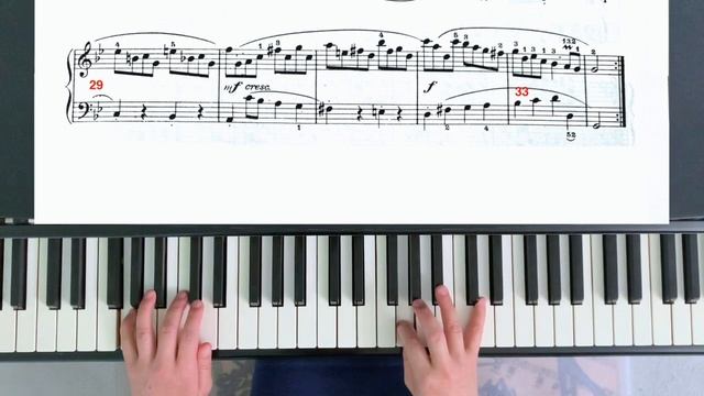 Free Piano Lesson (105), Gavotte in G minor by J. S. Bach, Michelle Lin Piano Studio Presents смотреть онлайн