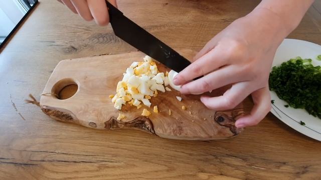 КЕТО РУЛЕТ с яйцом, сыром и зеленью | Завтраки на кето | Выпечка без глютена #lowcarb #кетодиета