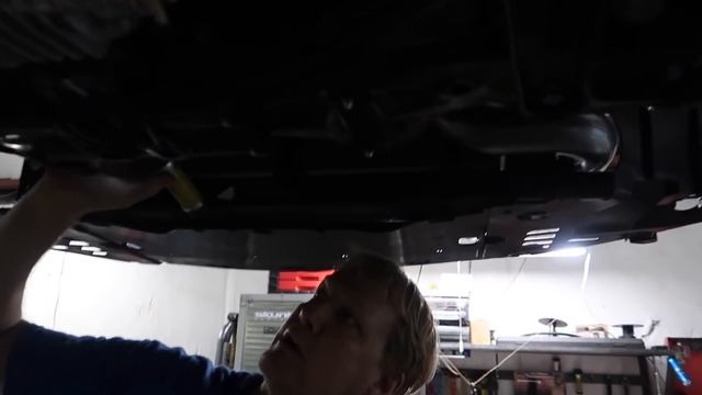 My New Black Honda S2000 CR: E4 - Suspension Install смотреть онлайн