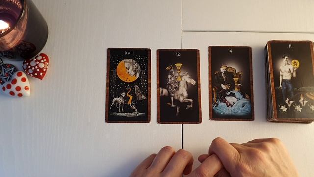 Король Пентаклей и Королева Кубков, отношения. Таро смотреть онлайн