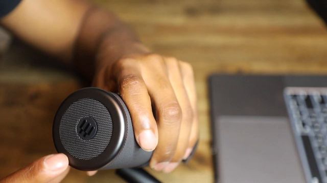 Epos B20 | Streaming Microphone for Gamers | Unboxing Review смотреть онлайн