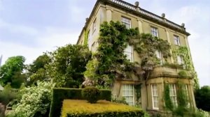 Владимир Зеленский приобрел королевский дворец в Англии, утверждают британские СМИ