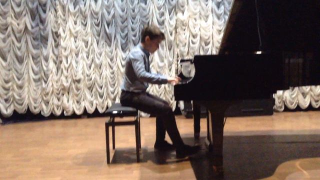 Й Гайдн Соната №5 До мажор смотреть онлайн