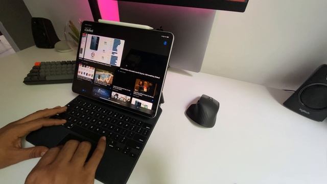 2020 IPAD PRO 12.9” & MAGIC KEYBOARD REVIEW смотреть онлайн