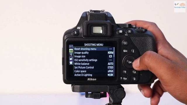 Nikon D3500 Full Tutorial in Hindi || Full Review and Specification|| смотреть онлайн