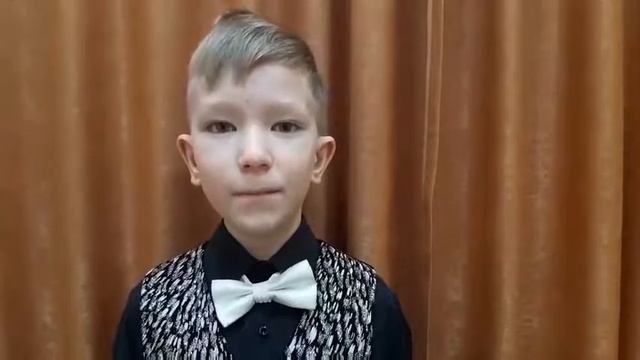 Стихотворение В. Бредихина "Папин секрет" исполняет Лысов Андрей 6 лет смотреть онлайн