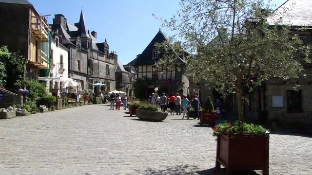 ROCHEFORT EN TERRE - Breizh - France смотреть онлайн