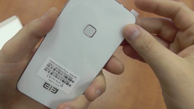 Elephone S1 распаковка. Отличный экран, премиум дизайн. смотреть онлайн