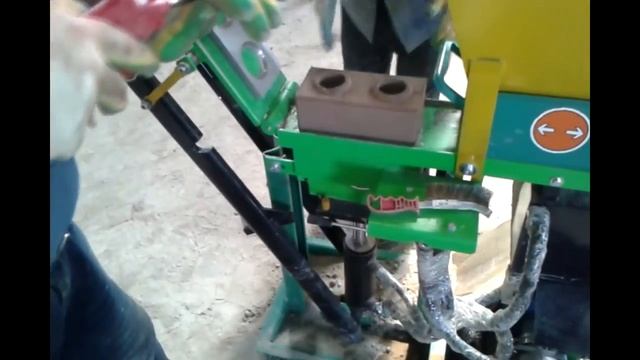Все о Лего Кирпиче Видео с производства наших клиентов станок 5Bricks30 смотреть онлайн