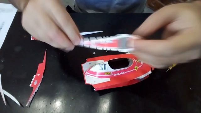 Ferrari Niki Lauda 1975, feita em papel, miniatura de Fórmula1, Passo a Passo, Novidades no canal. смотреть онлайн