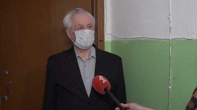 Пожилым людям, живущим в Ярославской области, вручают продовольственные и медицинские наборы смотреть онлайн