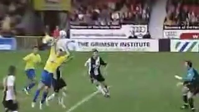 Комичный Футбол смотреть онлайн