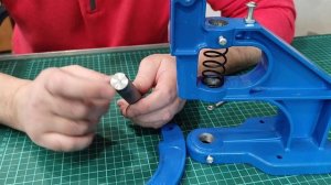 Сравнение прессов для установки фурнитуры. Турок или китаец- какой лучше? Подробный обзор.