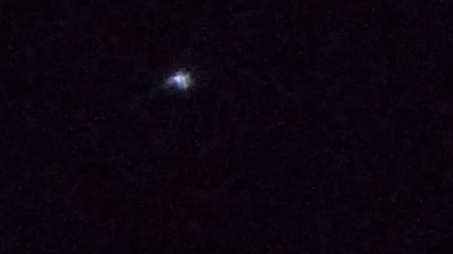Pleiades - Beautiful Open Star Cluster - Through A Telescope смотреть онлайн