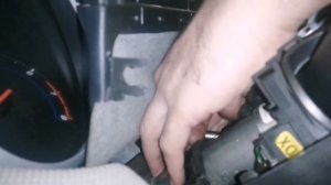 Снять щиток приборов Chevrolet Cruze