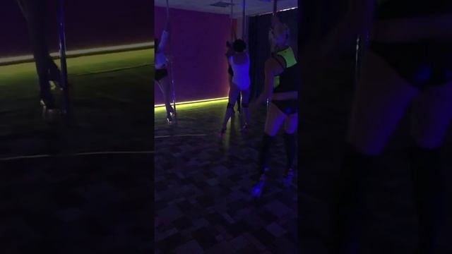 Пол дэнс Балаково смотреть онлайн