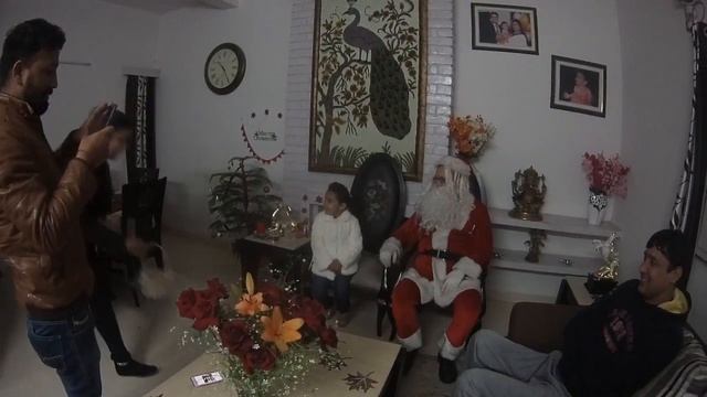 Заработок в путешествии или Рождество по-индийски смотреть онлайн