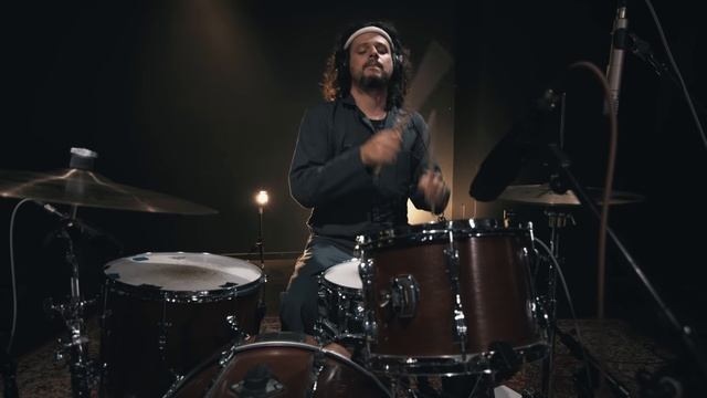 Thievery Corporation - Forgotten People