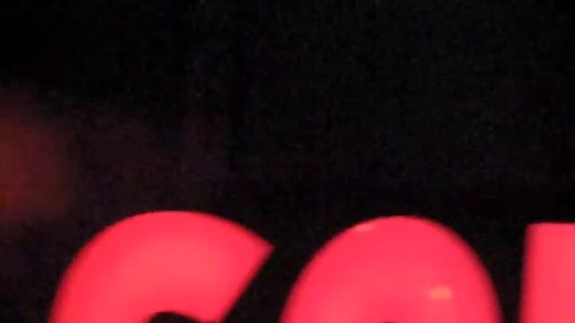 Gorillaz~ Hong Kong (Escape To Plastic Beach World Tour live in HK) смотреть онлайн