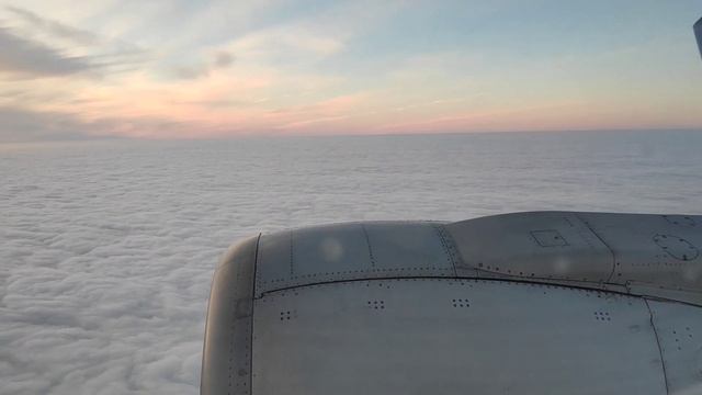 Перелёт Уфа-Москва рейс UT366, взлёт, эшелон, посадка. Boeing 737-500. UWUU-VKO. 16.12.2022 смотреть онлайн