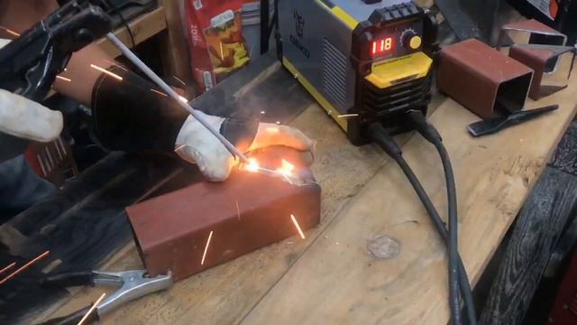 DEKO PRO 110v Stick Welder - Amazon Product Review and Comparison vs Lincoln 220v смотреть онлайн