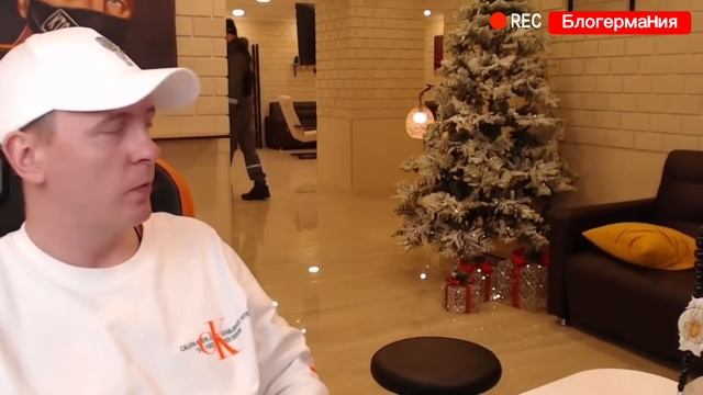 СРОЧНО! ВИТАЛИЯ РЕУТОВА ЗАЛИЛИ ПЕРЦОВЫМ БАЛОНЧИКОМ! / КТО ЖЕ ЭТО СДЕЛАЛ? / «КТО ПО ЖИЗНИ» смотреть онлайн