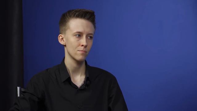 ПСИХОЛОГ, который продает ПРЯНИКИ и летит на МАРС смотреть онлайн