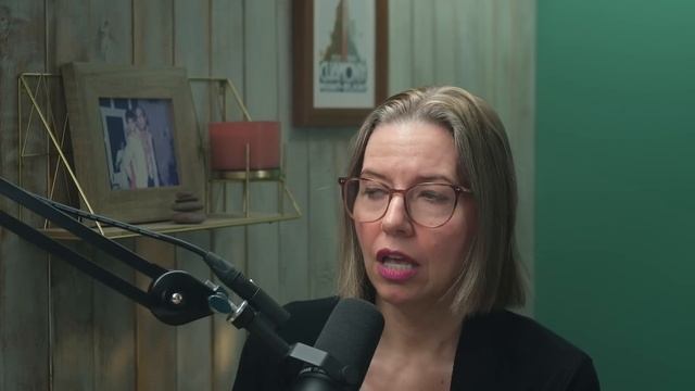 The ROOT CAUSE Of Allergies, Why They GET WORSE & How To GET RID Of Them | Theresa MacPhail смотреть онлайн