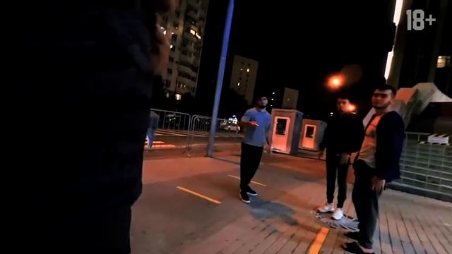 Асхаб Тамаев ЖЕСТКО ОТВЕТИЛ БОКСЕРУ Воробьеву на улице. смотреть онлайн