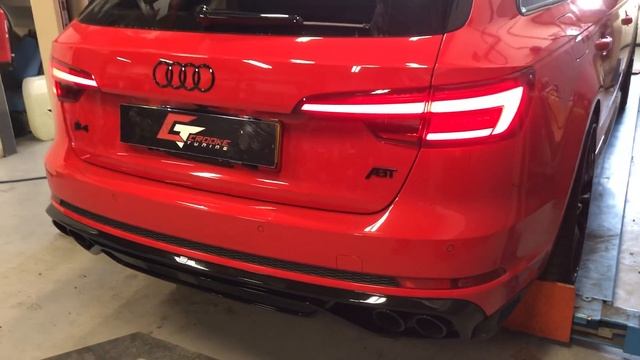 Audi S4 ABT B9 with Crooke exhaust смотреть онлайн