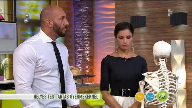 Mikor kezdje a gyerek a tartásjavító gyógytornát? - Dr. Moravcsik Bence - Fem3Café смотреть онлайн