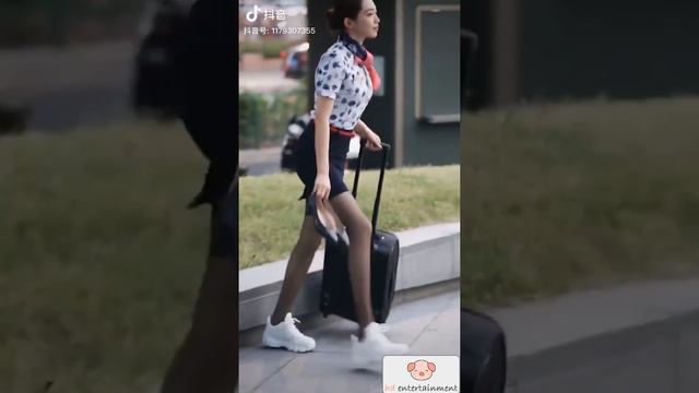 самые популярные тикток видео красивые девушки смотреть онлайн