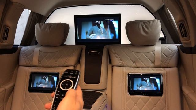 Mercedes W222 / Maybach X222 / Pullman - забота о пассажирах