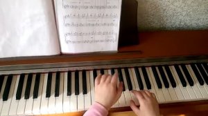 Детская песня на пианино "Дождик"