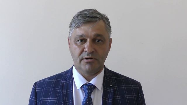 Поздравление выпускников от начальника Управления образования г. Рубцовска Алексея Мищерина смотреть онлайн