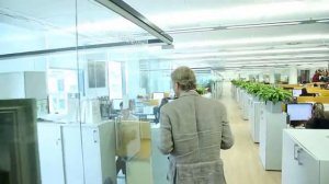 Один день Олега Тинькова